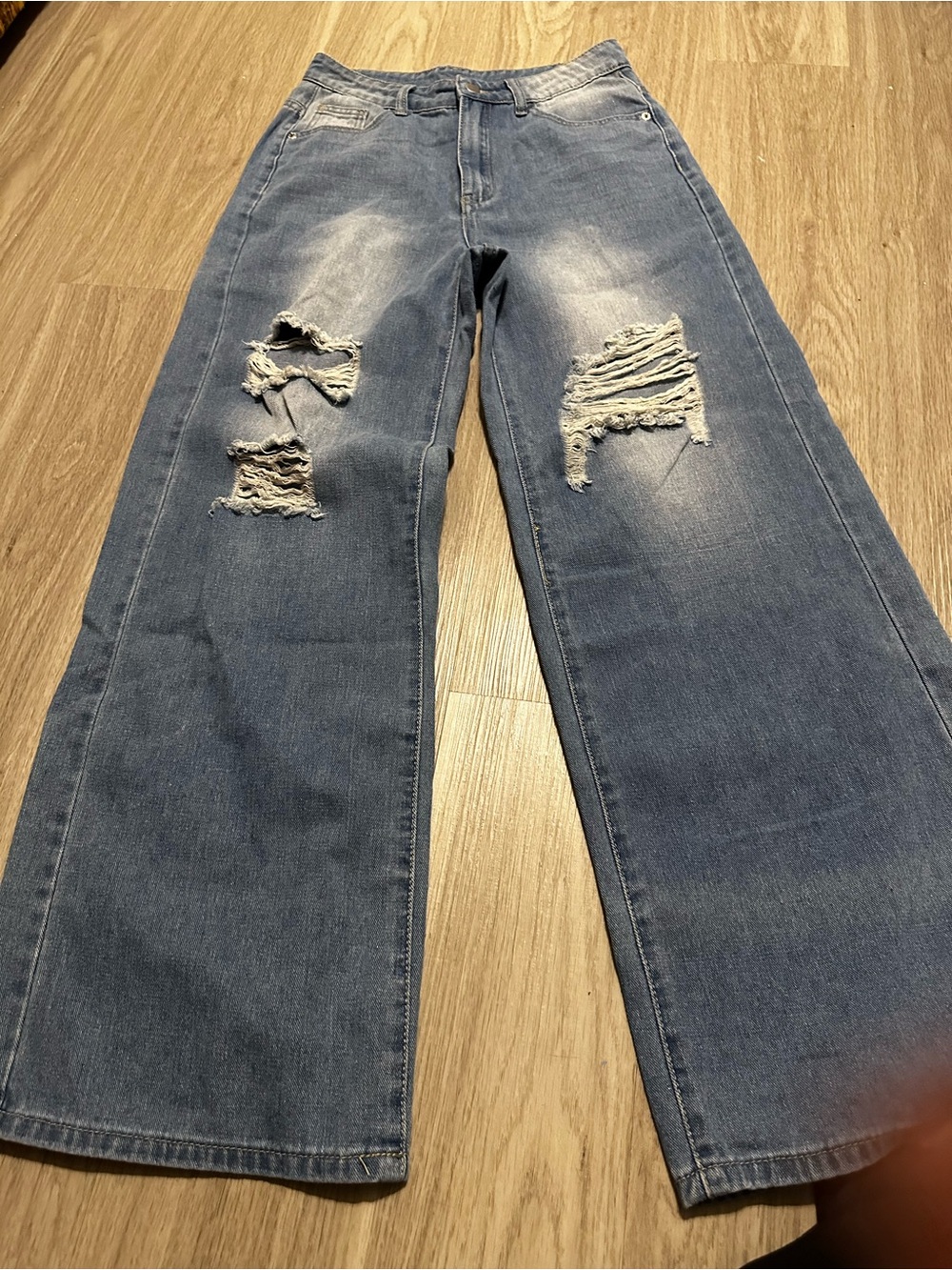 ⭐️ Medium Blue Distressed Wide-Leg Jeans